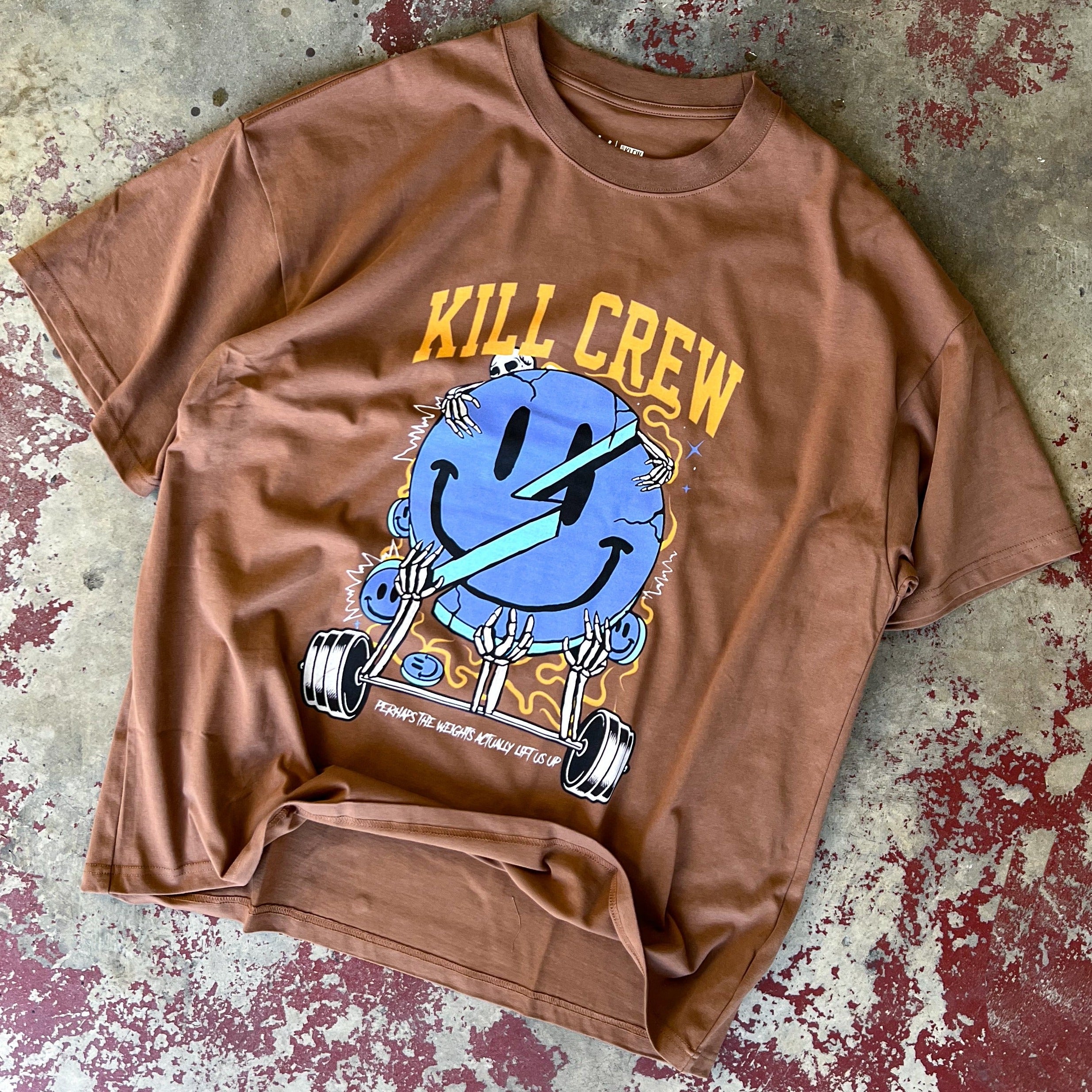 OVERSIZED "WEIGHTS LIFT US UP" T-SHIRT - BROWN